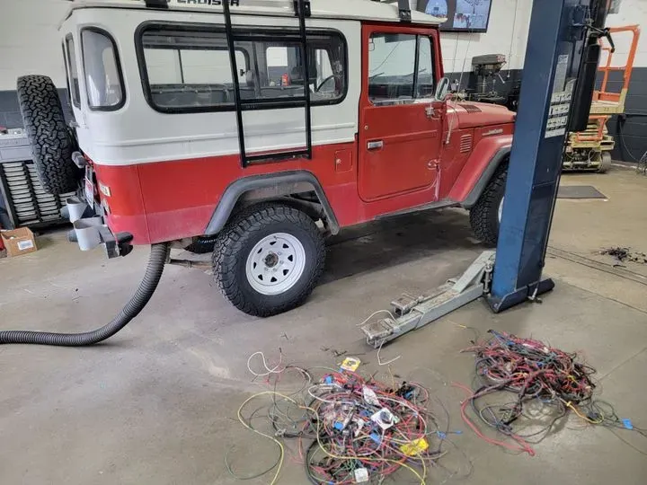https://cdn.trust-mechanics.com/photos/wIQCQeamOu6xq4ZJ9QFw/d5b28d87-4ef2-4710-90c1-8e6146f704b4_720x720