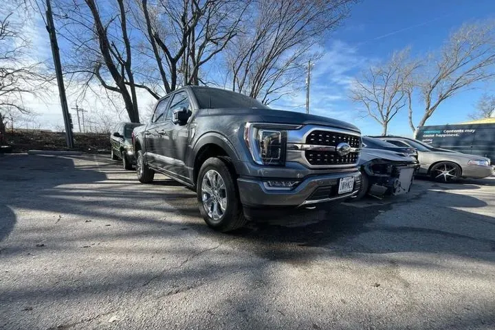 https://cdn.trust-mechanics.com/photos/wR5GaaOnusHM45WfDiPt/da2195e3-49e4-4974-940b-3851e6232c97_720x720