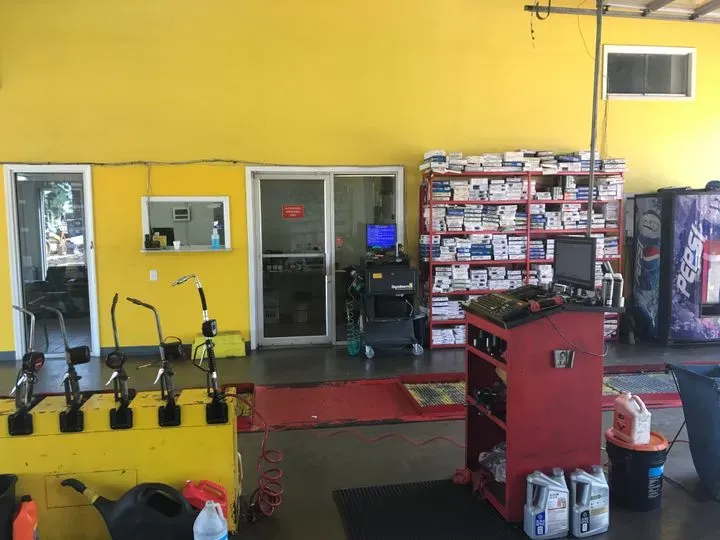 https://cdn.trust-mechanics.com/photos/x8L2S0xdD2C21YP6TSDt/b73071e9-dafb-48de-8416-8e96b1d1c8f1_720x720