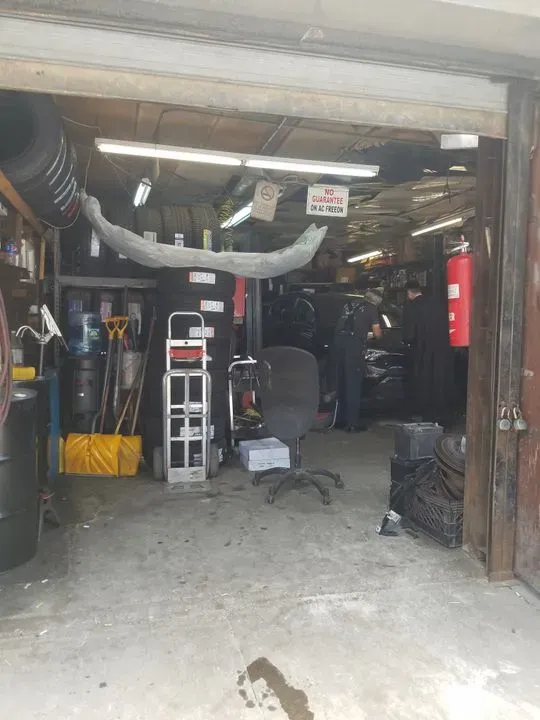 https://cdn.trust-mechanics.com/photos/xHEEzyWvLS58uo5WGgfE/0a158542-e722-49af-b265-55a180f29a8b_720x720