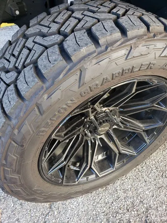 https://cdn.trust-mechanics.com/photos/xmd013rfQXxp80pLy3uh/3ad716f3-92a8-45e4-8501-64f23678b1ae_720x720