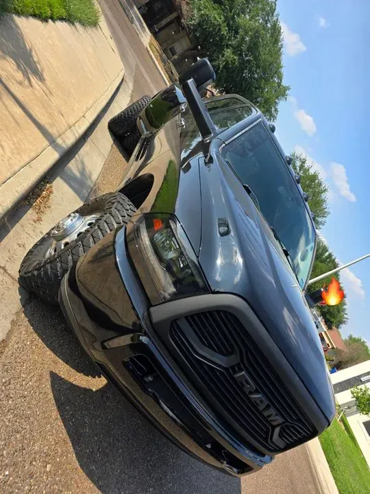 https://cdn.trust-mechanics.com/photos/xpJV5DecjCROb1YS8DSL/b612f40e-8e02-4c42-b233-6d4c89acd5f6_720x720