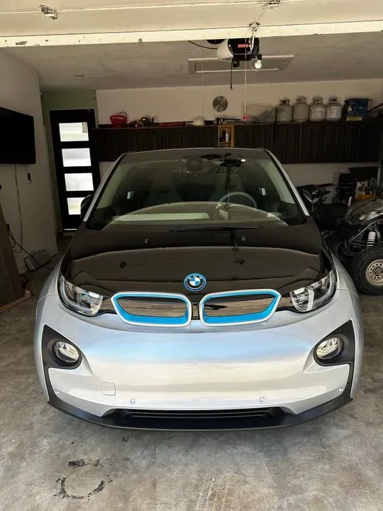 https://cdn.trust-mechanics.com/photos/xpJV5DecjCROb1YS8DSL/e37d3a2e-3e4d-4ed8-bc06-e0e40e61fa23_720x720