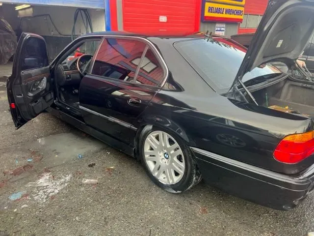 https://cdn.trust-mechanics.com/photos/y63guPANOxFqpdKQJddD/6de6d11d-32f0-4c96-83d9-fc54cc192931_720x720