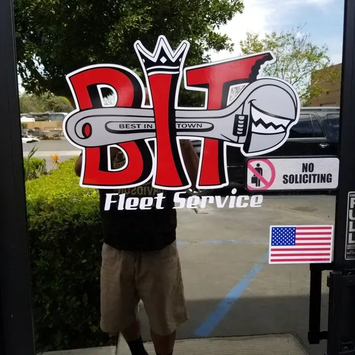 https://cdn.trust-mechanics.com/photos/y7l28ehBBwlXxMQzncA4/36d7c06b-a8c6-4054-8a6b-576e4e483d62_720x720