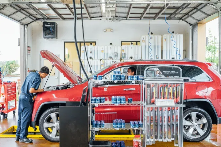 https://cdn.trust-mechanics.com/photos/yREXCjWhyxWEKT18fTSV/36be9148-b503-4036-bcb1-cb318e16faf9_720x720