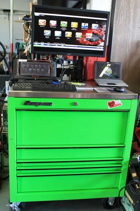 https://cdn.trust-mechanics.com/photos/ySBG2P22HLPwMlbWGefY/17a81307-8468-4d14-85db-b7e8e5458901_720x720