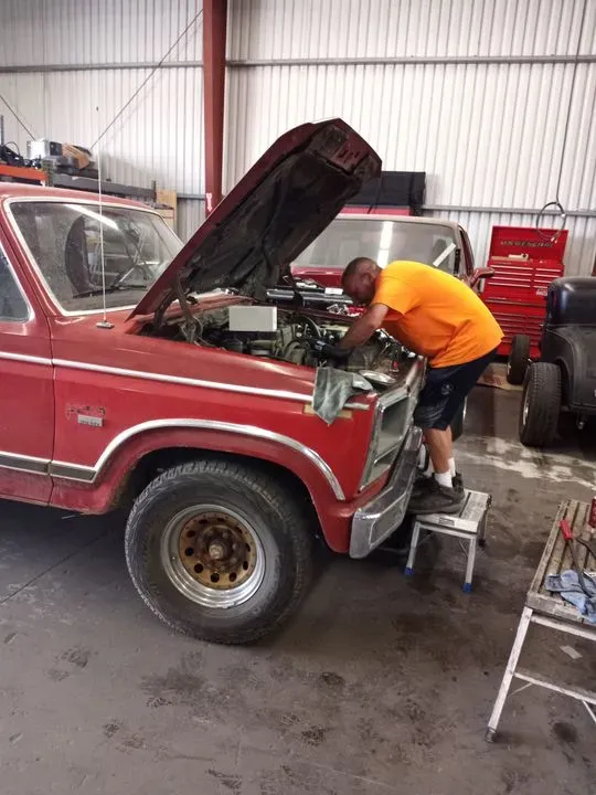 https://cdn.trust-mechanics.com/photos/yf8NybjpdVPZldo9dE7l/c65502c6-c3a6-4a5d-ac6c-57ff009cd5f5_720x720