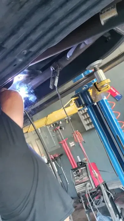 https://cdn.trust-mechanics.com/photos/yu2kAlNxd7F1l3ljE3n9/45bb3374-f762-4a87-9d92-97bac2fc30c7_720x720
