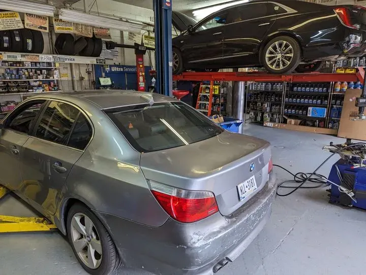 https://cdn.trust-mechanics.com/photos/yw4bncFeTLValGpdrr6Q/bd0d5ab1-6c0a-4c51-8b97-bbdb4c7954cd_720x720