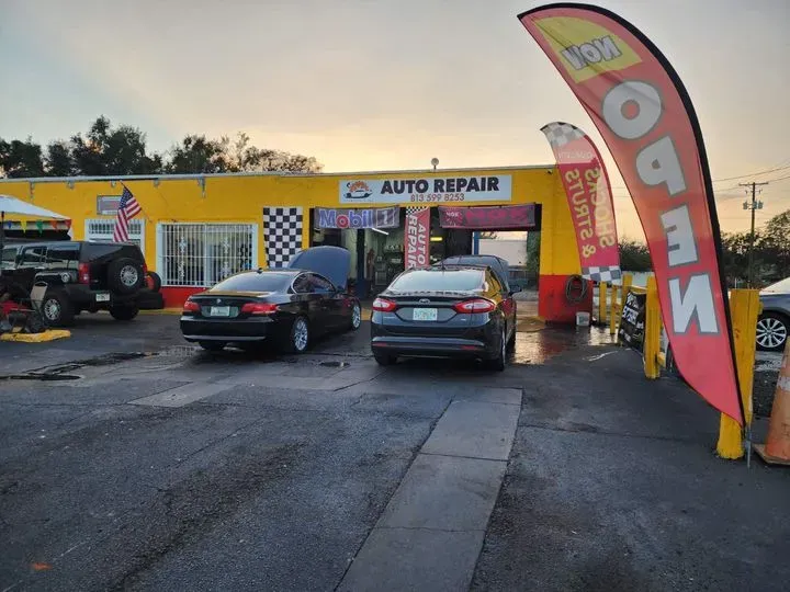 https://cdn.trust-mechanics.com/photos/yxmGZDaHYUnPfv3pZPc7/aedd1f0e-fa7a-443a-b22e-9f3ba839499f_720x720