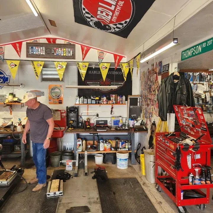 https://cdn.trust-mechanics.com/photos/z8M4Kw3LKAXOJz6LIThM/9454b97d-c05b-476c-9019-9dcc137aaa74_720x720