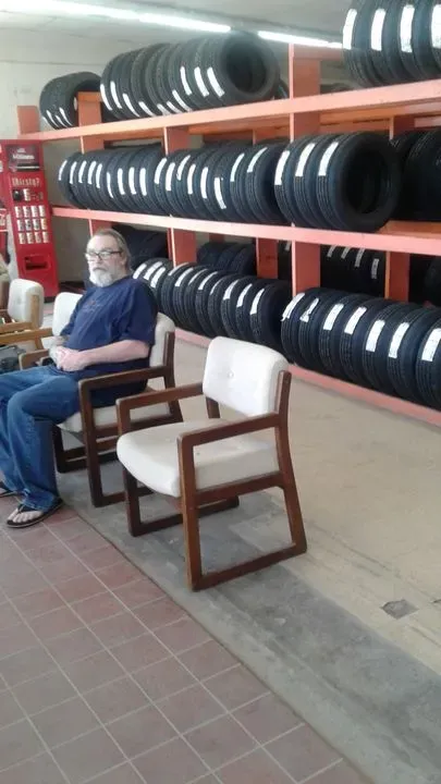 https://cdn.trust-mechanics.com/photos/zI5rTc1lQwzLRj6ADiR8/5bd094e4-cc5d-4771-ae1c-f68af8457e8e_720x720