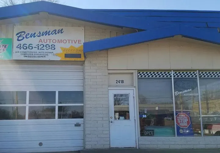 https://cdn.trust-mechanics.com/photos/zsLYYrPXUvT5rdz0BbBC/860b4731-e319-4720-9fb6-7bab54bae1a9_720x720